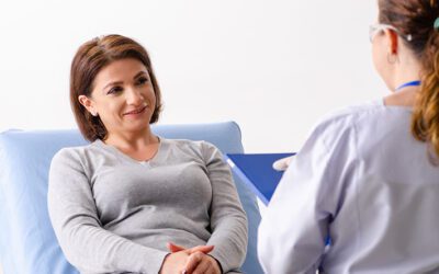 Choosing Between CoolSculpting and Liposuction